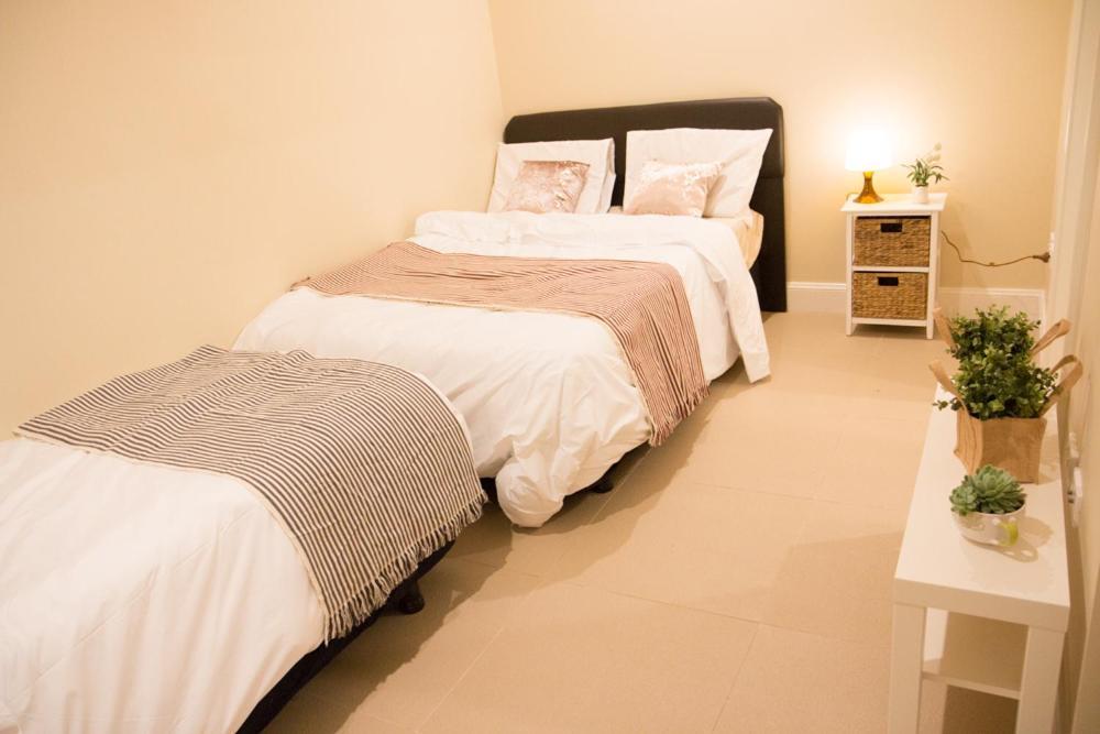 T&M House Hotell Strathfield Eksteriør bilde