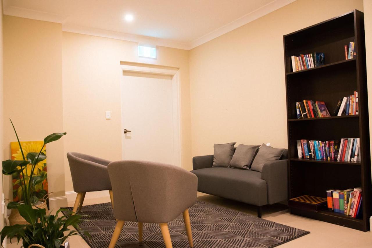 T&M House Hotell Strathfield Eksteriør bilde